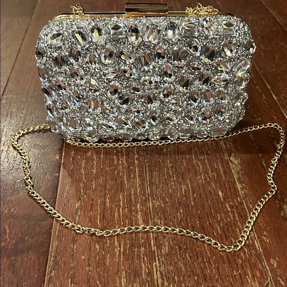 Elegant Silver Crystal Clutch